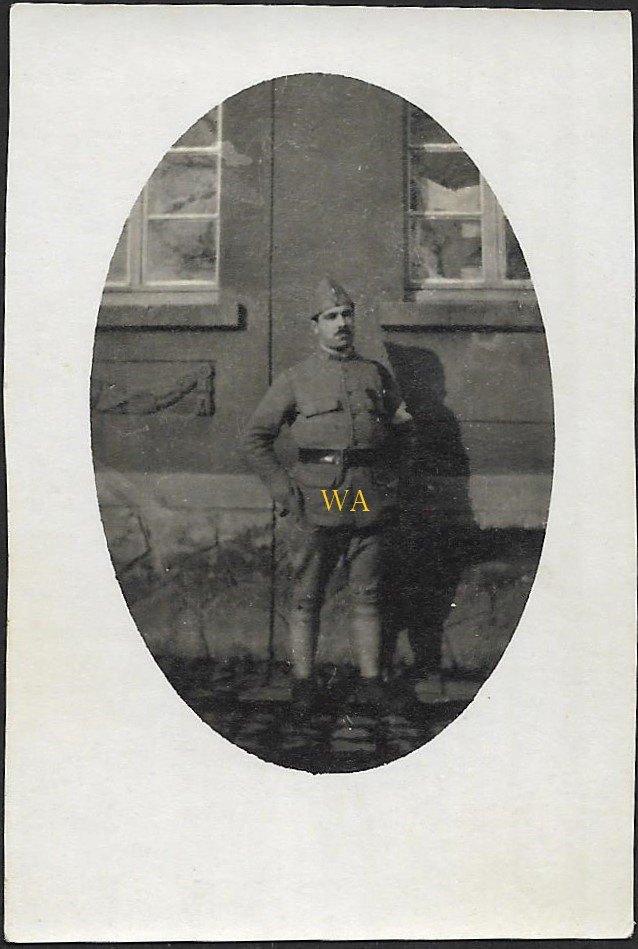 Franse soldaat WW1 in Modèle 1915 (“horizon bleu”) uniform, Verzenden, Nederland, Foto of Poster