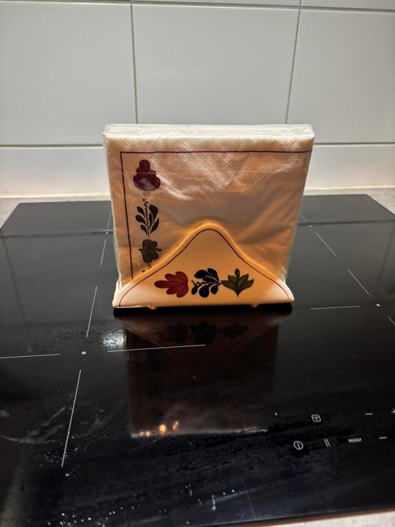 servetten houder met servetten, Overige materialen, Overige typen, Ophalen of Verzenden, Zo goed als nieuw