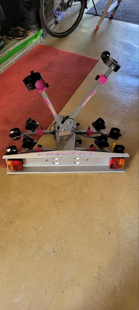 Condor Fietsendrager voor 2 fietsen - 45 kg draagvermogen, Auto diversen, Fietsendragers, Ophalen