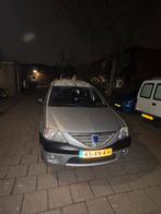 Dacia Logan 1.6 16v MCV 7Persoons/airco/Carplay/2e eigenaar, Auto's, Zwart, 7 stoelen, Logan, Origineel Nederlands