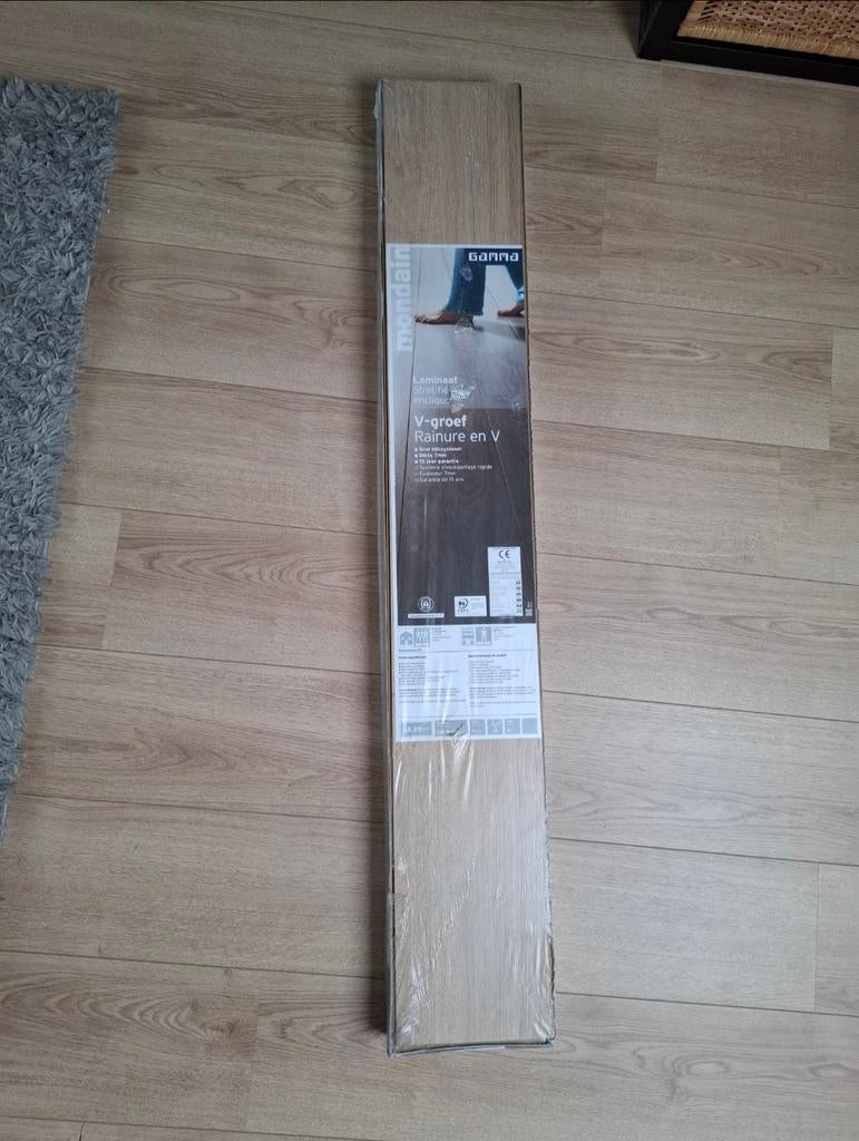 Laminaat V-groef Mondain Gamma, Nieuw, Minder dan 5 m², Hout, Ophalen