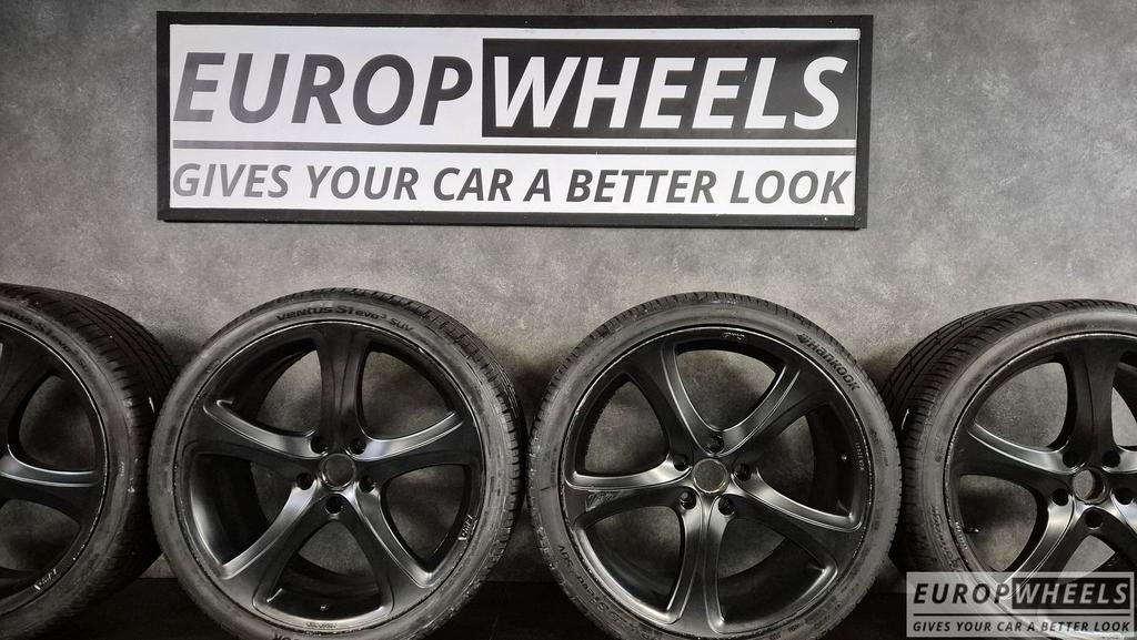 22 inch Porsche Cayenne 92A Zomerbanden zwart, Gebruikt, 295 mm, -, -