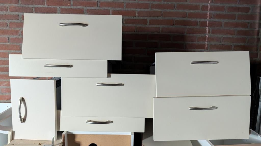 Grando keuken softclose laden (9 stuks) in diverse formaten, Huis en Inrichting, Keuken | Keukenelementen, Ophalen, Gebruikt, Crème