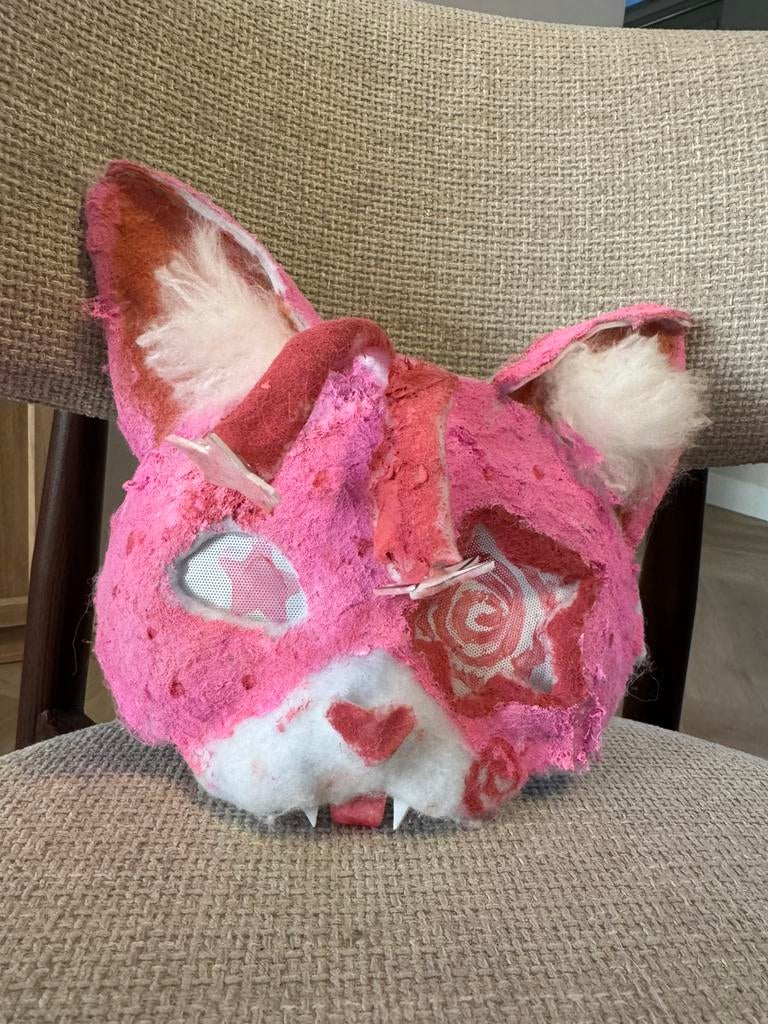 Roze alien therian masker, Ophalen of Verzenden, Zo goed als nieuw