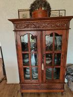 Indonesische vitrinekast, Huis en Inrichting, Kasten | Vitrinekasten, Ophalen, Gebruikt, 100 tot 150 cm, Glas