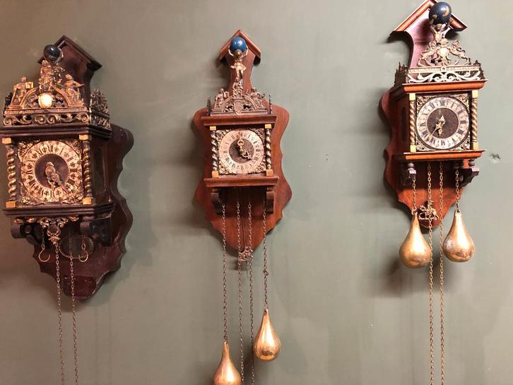 Partij Zaanse Klokken en 1 Koekkoek Klok., Antiek en Kunst, Antiek | Klokken, Ophalen