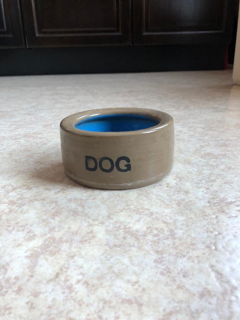 Voer-/waterbak voor een kleinere hond van aardewerk- vintage, Dieren en Toebehoren, Hondenvoerbakken en Drinkbakken, Ophalen of Verzenden
