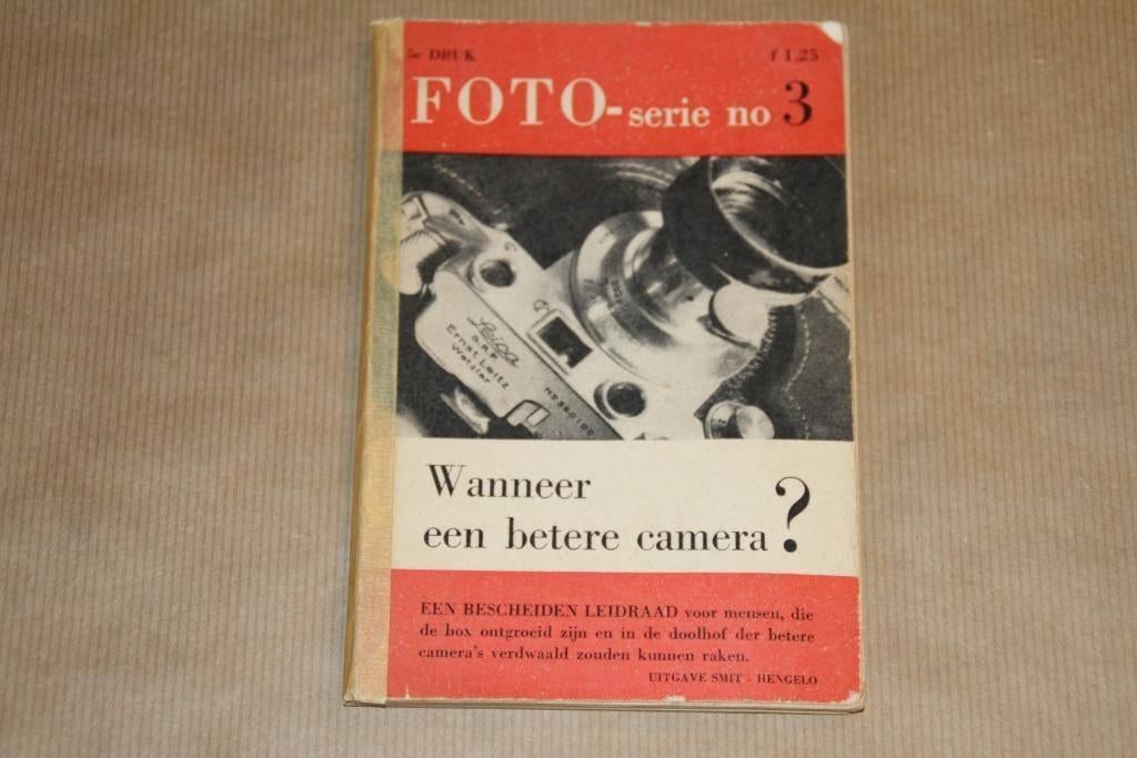 Wanneer een betere camera? - D. Helfferich, Ophalen of Verzenden, Gelezen, Fotografen
