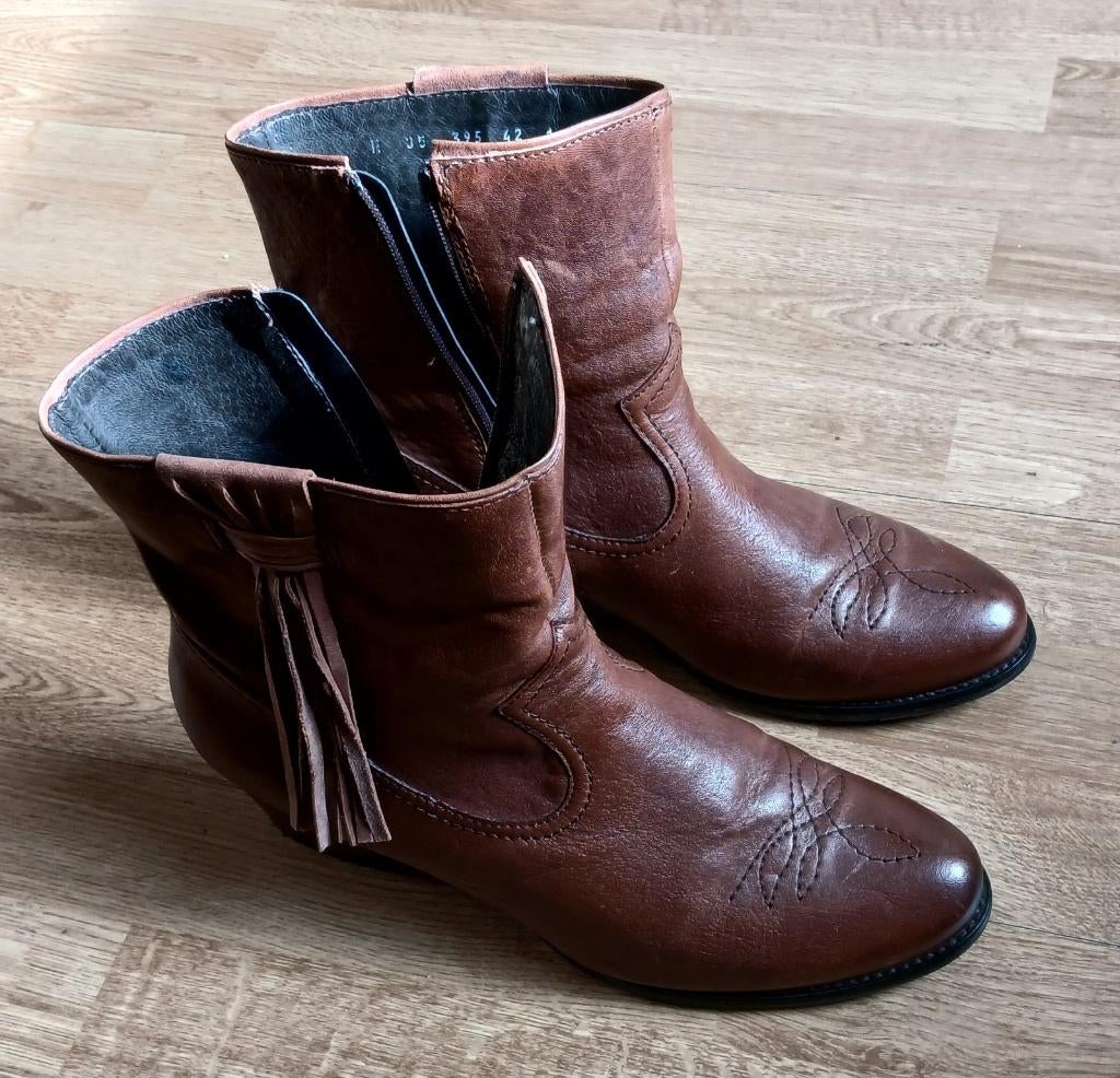 bruine enkellaarsjes dames maat 42, Bruin, Verzenden, Lage of Enkellaarzen, Zo goed als nieuw