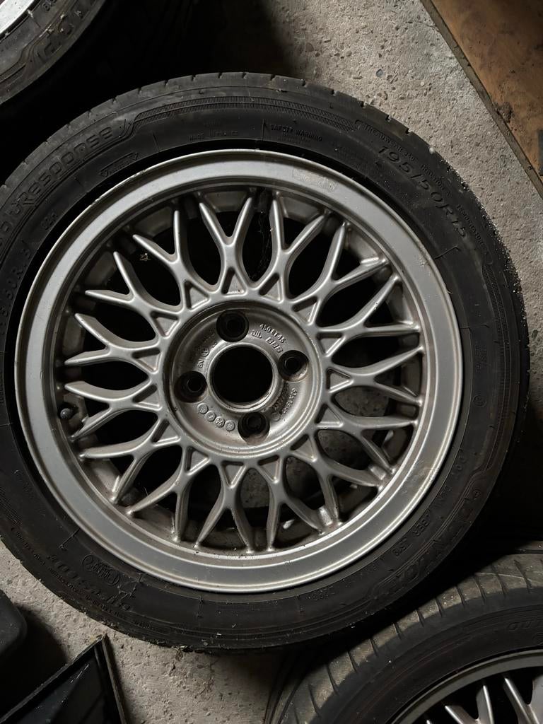BBS velgen met Dunlopbanden, Ophalen, Gebruikt, 15 inch, Velg(en)