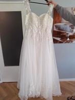 Trouwjurk nieuw maat 44 met bijpassende sluier, Ophalen of Verzenden, Nieuw, Wit, Trouwjurk