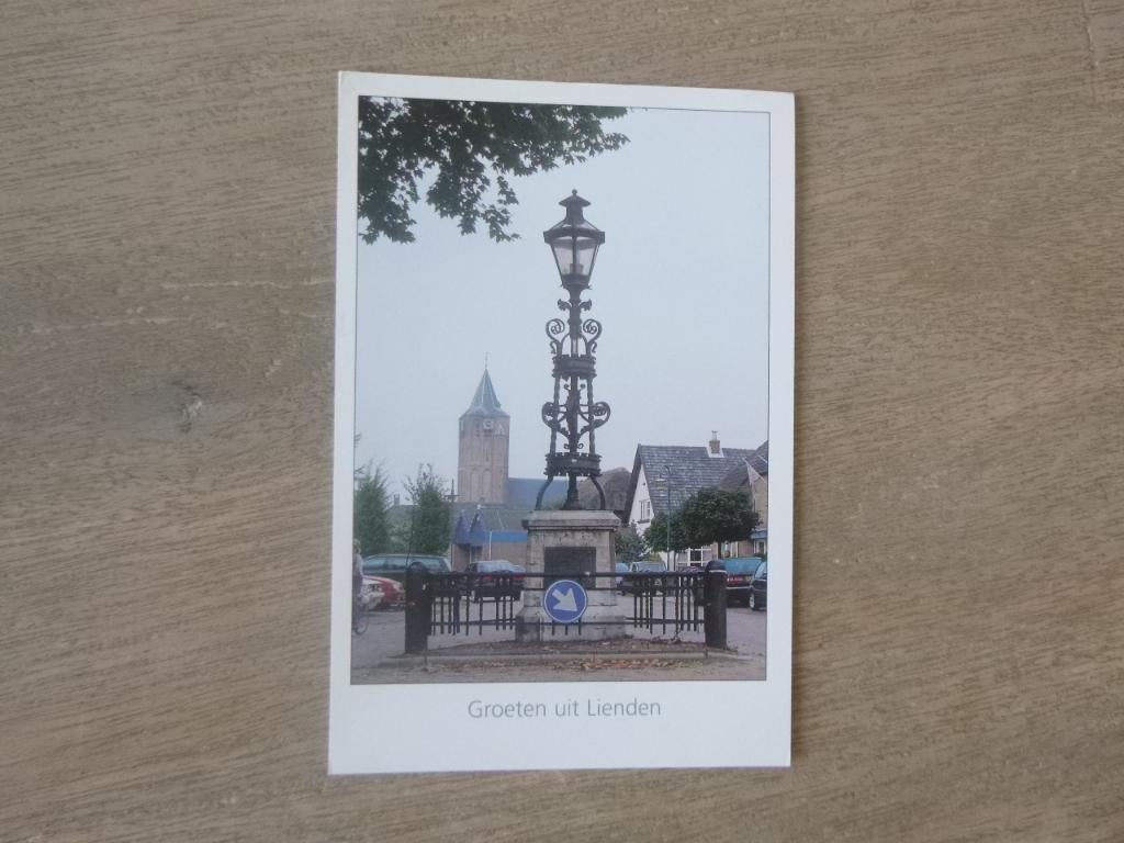 Lienden, groeten uit kerk/auto, Verzamelen, Ansichtkaarten | Nederland, Verzenden, 1980 tot heden, Ongelopen, Noord-Brabant