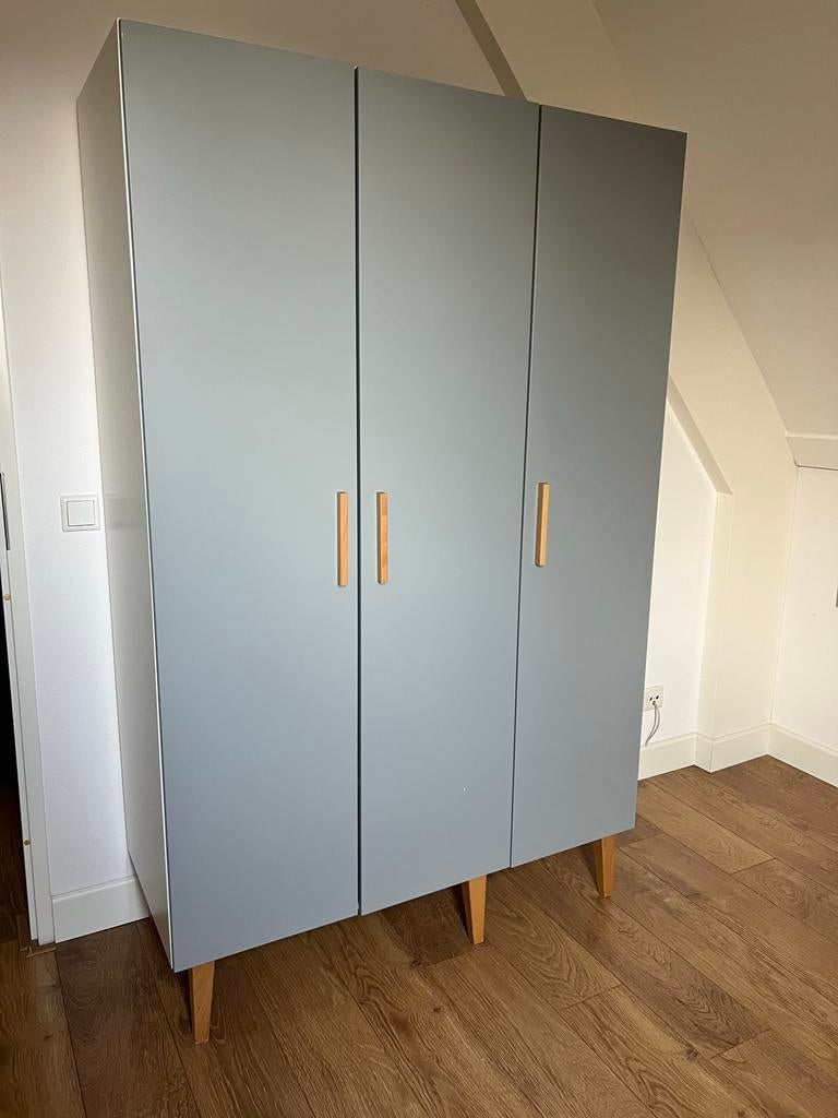 Kinderkamer Kast en Nachtkastje - Z.G.A.N., Ophalen, Kast, 50 tot 70 cm, 105 cm of meer