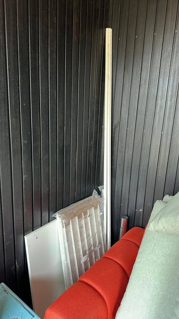 IKEA BOAXEL wandrek met planken, Huis en Inrichting, Kasten | Stellingkasten, Ophalen, Nieuw