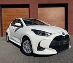 Toyota Yaris 1.5 Hybrid 2022 | Automaat | Zeer compleet!, 450 kg, Wit, 1490 cc, Bedrijf