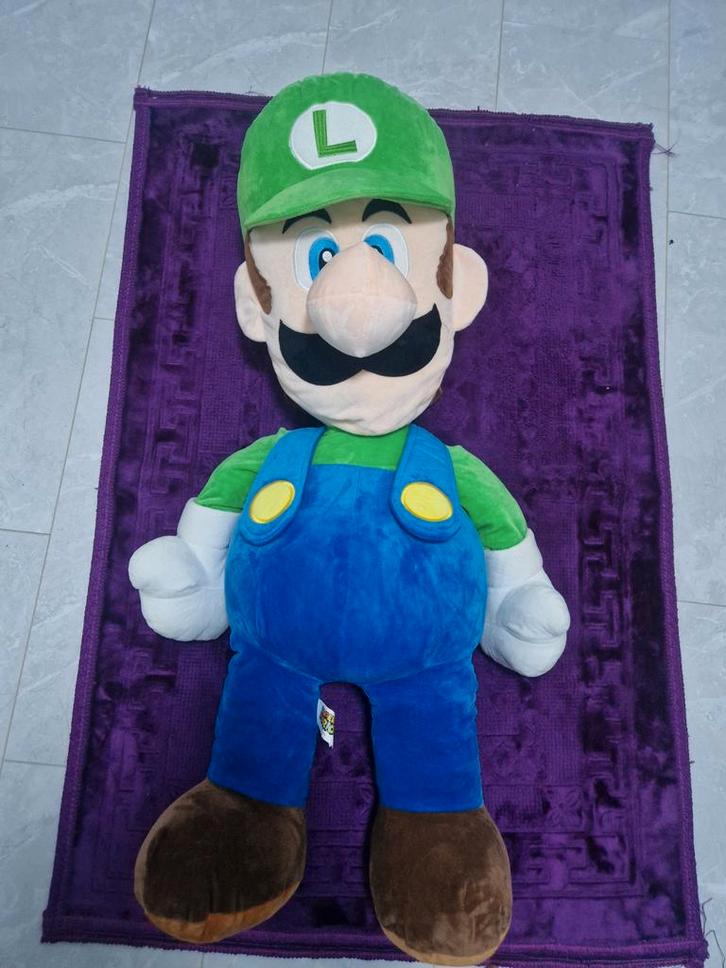 Grote Luigi knuffel van 1 meter, Kinderen en Baby's, Speelgoed | Knuffels en Pluche, Zo goed als nieuw, Beer, Super Mario, Overige merken