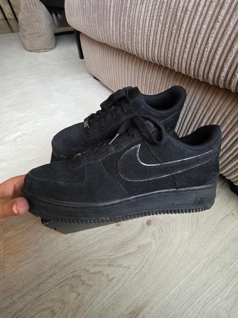 Suède airforce 1, Ophalen of Verzenden, Zo goed als nieuw, Zwart