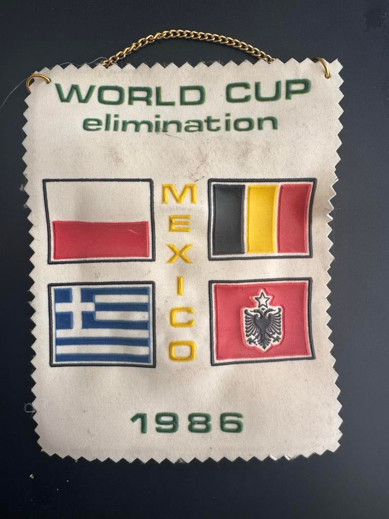 Vintage WK 1986 Mexico Vaantje - Polen, België, Griekenland,, Ophalen of Verzenden, Gebruikt, Overige sporten, Vaantje of Sjaal