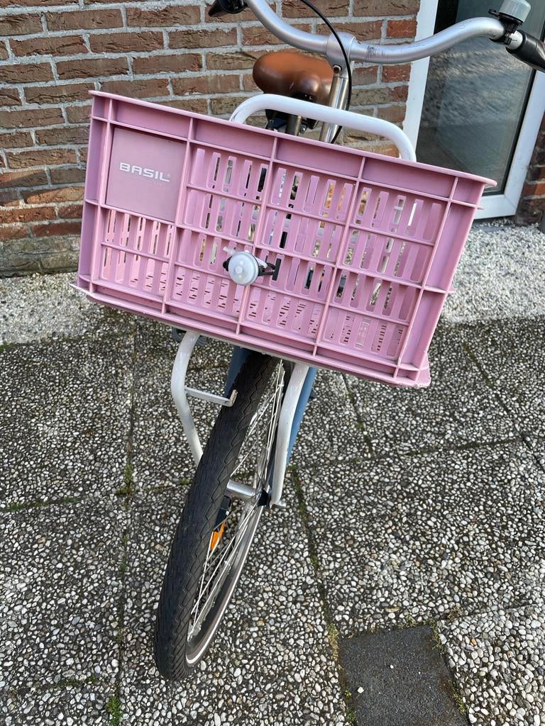 Gazelle fiets met roze Basil krat, Fietsen en Brommers, Fietsen | Meisjes, Ophalen, Gebruikt, 24 inch, Versnellingen