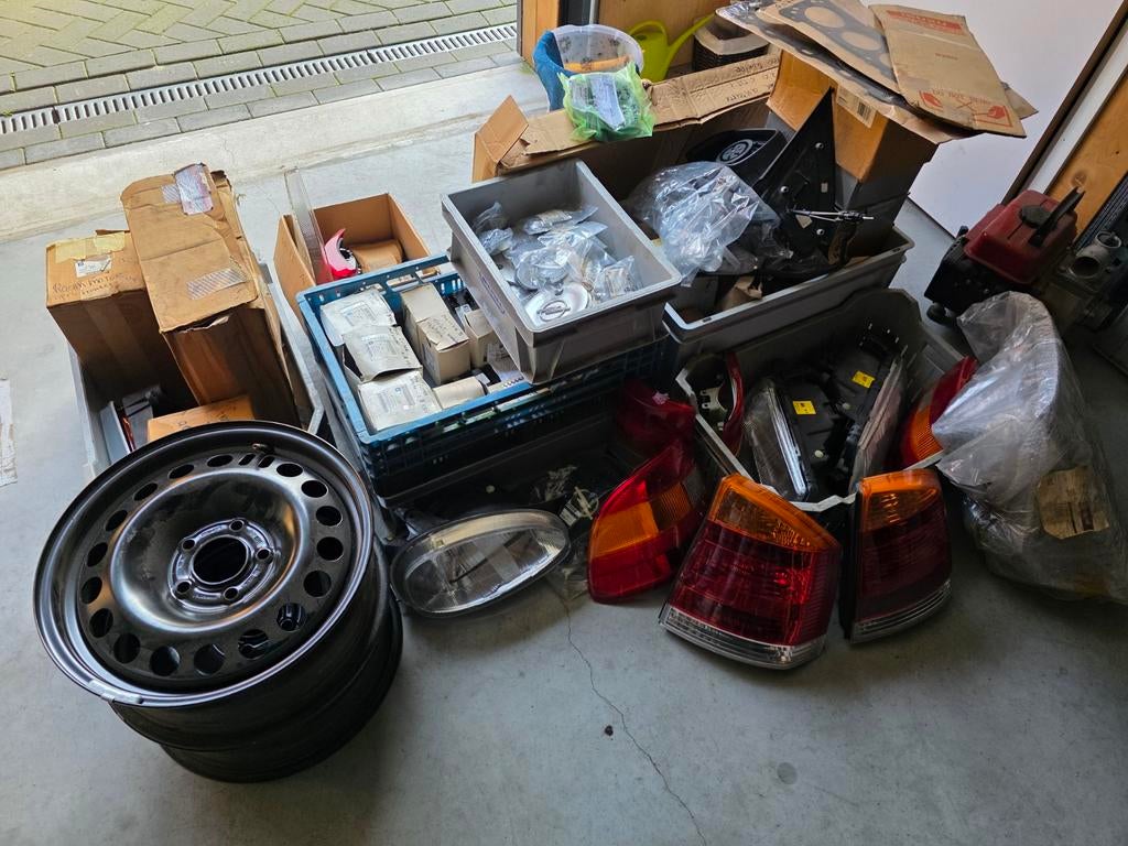 Partij nieuwe opel onderdelen, Auto-onderdelen, Ophalen of Verzenden