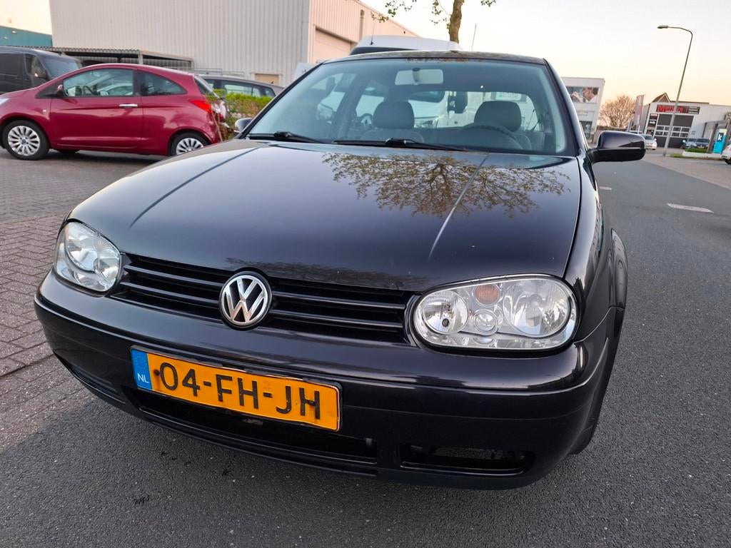 Volkswagen Golf 1.6 Trendline CLIMA/CRUISE!, Auto's, Volkswagen, Bedrijf, Te koop, Golf, ABS, Airbags, Airconditioning, Centrale vergrendeling