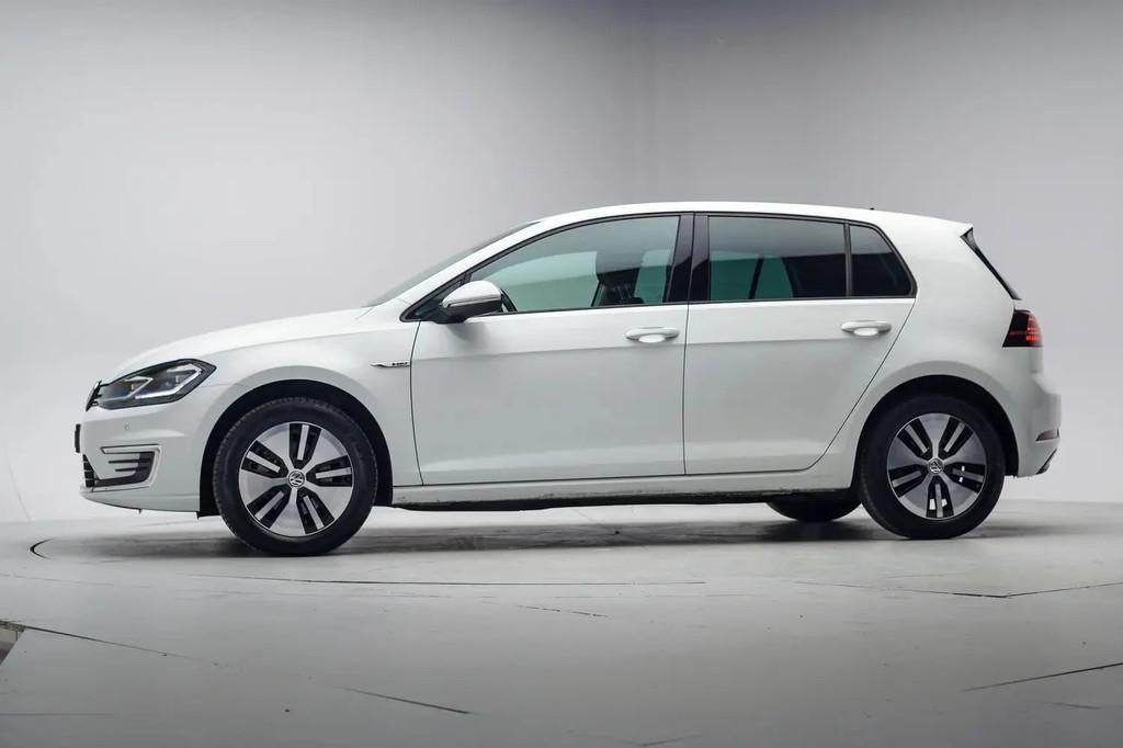 Volkswagen e-Golf E-DITION [ Navi Virtual Adapt € 11.945,0, Auto's, Volkswagen, Automaat, 136 pk, Gebruikt, Wit