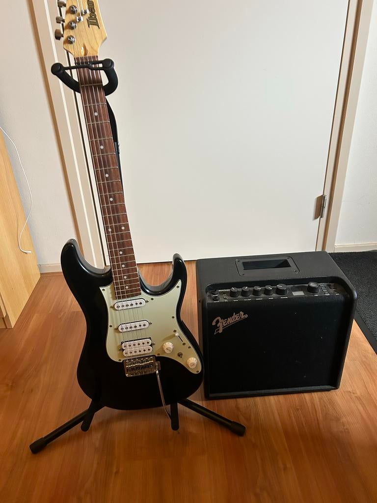 Ibanez AZES40 elektrische gitaar met Fender Mustang LT25, Muziek en Instrumenten, Snaarinstrumenten | Gitaren | Elektrisch, Ophalen