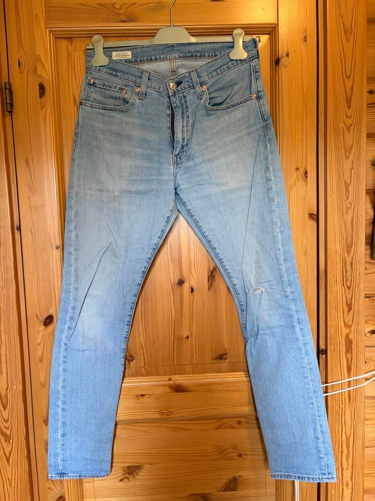 Spijkerbroek lang blauw Levis premium W31 L 32, Ophalen of Verzenden, Zo goed als nieuw, Blauw, W32 (confectie 46) of kleiner