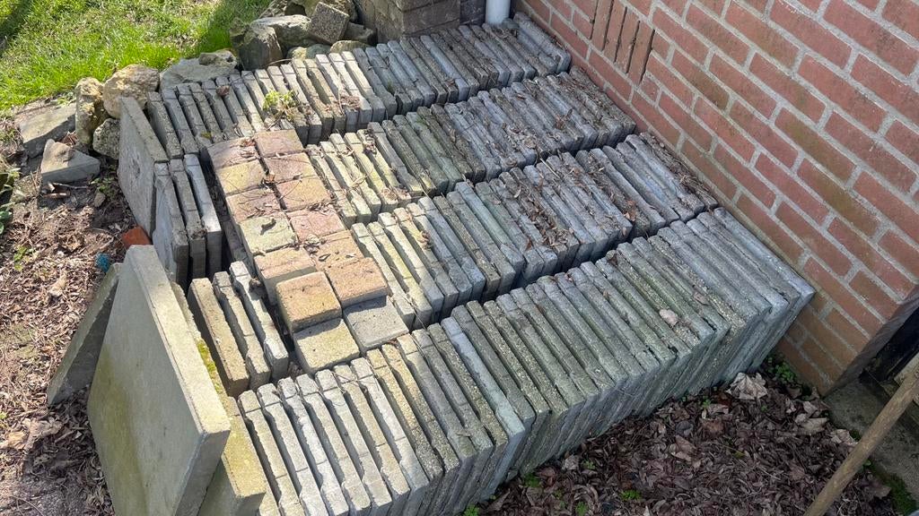 VERKOCHT terrastegels 30x30x3,5cm waterdoorlatend, Ophalen, Gebruikt, Beton, Terrastegels