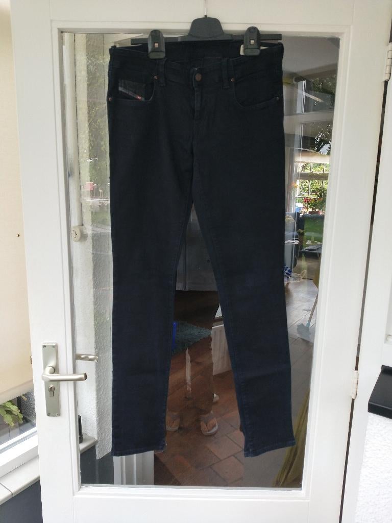 Spijkerbroek dames - Diesel - zwart - Maat W32 L32, Zwart, Ophalen of Verzenden, Diesel, W30 - W32 (confectie 38/40)