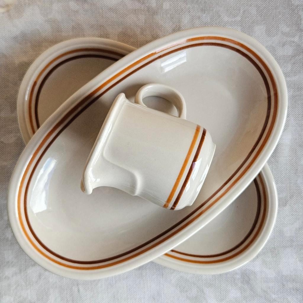 Colditz west germany set schaaltjes met roomkan, Huis en Inrichting, Keuken | Servies, Zo goed als nieuw, Schaal of Schalen, Overige stijlen