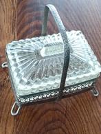 Antiek glazen schaaltje met deksel en beugel met bloemetjes, Antiek en Kunst, Antiek | Glas en Kristal, Ophalen of Verzenden