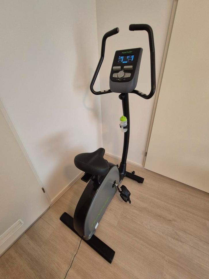Tunturi Signature E50 Hometrainer - Zo goed als nieuw, Sport en Fitness, Fitnessapparatuur, Zo goed als nieuw, Hometrainer, Benen