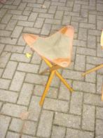 Tripod krukje canvas zitting, Huis en Inrichting, Krukjes, Ophalen of Verzenden, Gebruikt, Hout