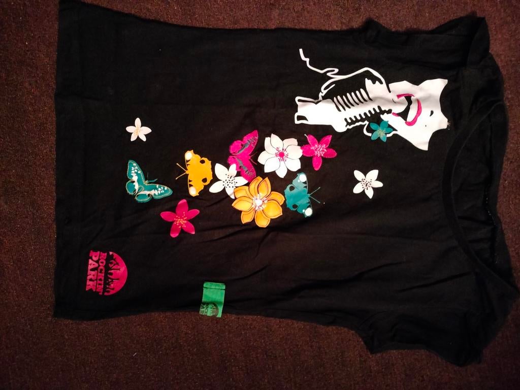 Zwart T-shirt met kleurrijke vlinders en bloemen, Zwart, Ophalen of Verzenden, Korte mouw, Maat 36 (S)