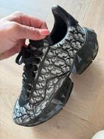 Jimmy Choo Black Monogram maat 38.5, Kleding | Dames, Schoenen, Verzenden, Zo goed als nieuw, Zwart, Sneakers of Gympen