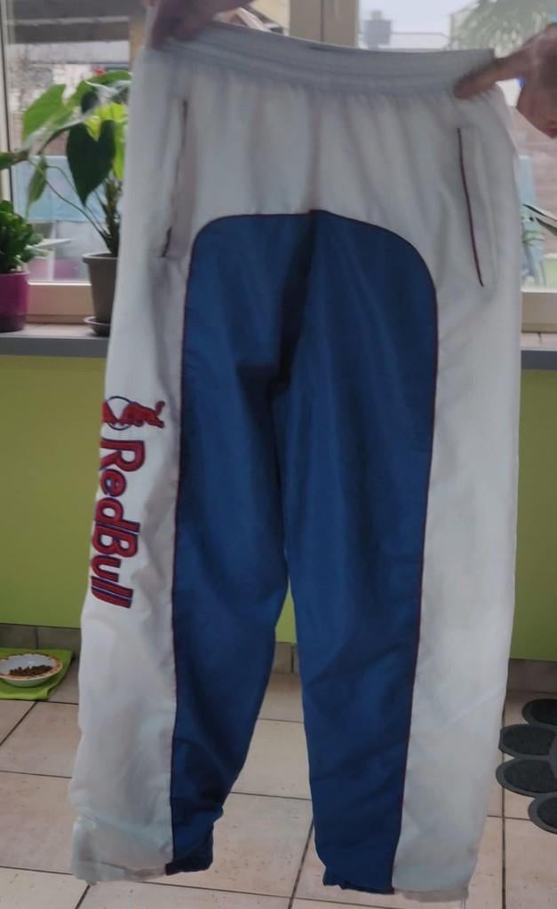 jogging red bull, Ophalen of Verzenden, Zo goed als nieuw, Algemeen, Maat 48/50 (M)