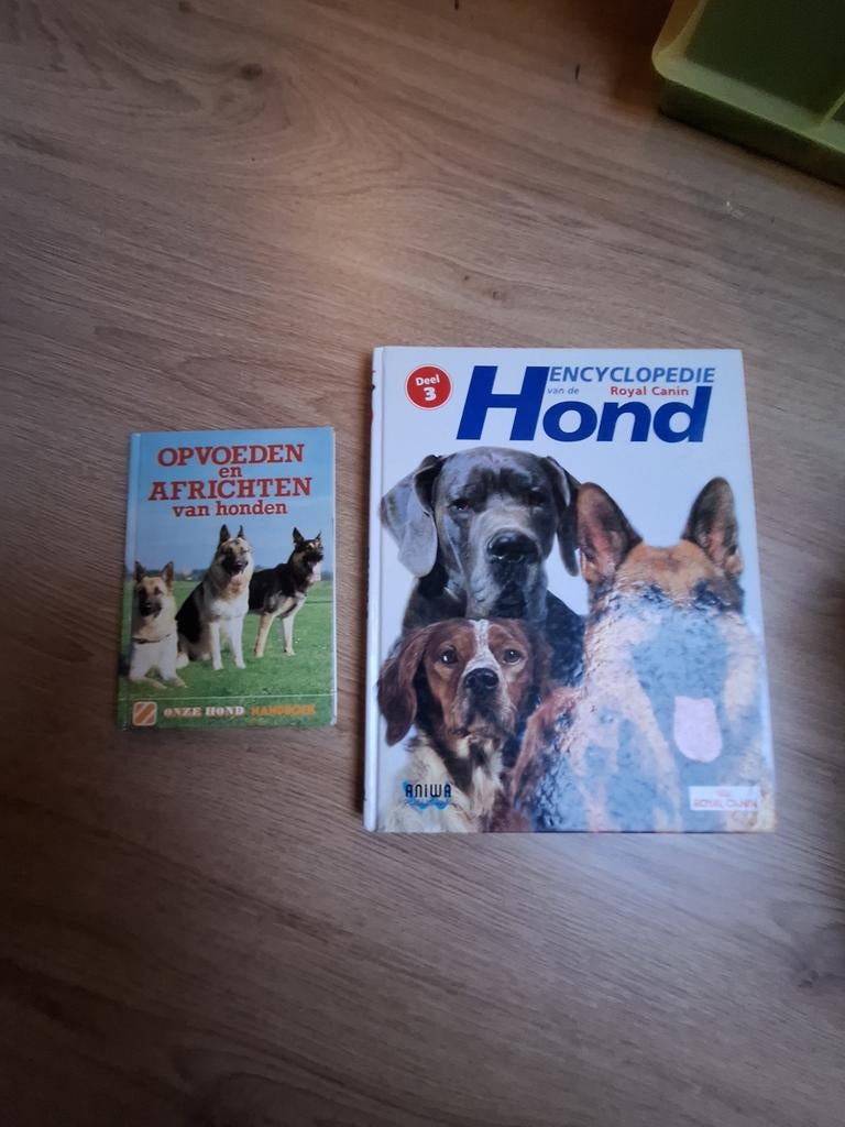 Boeken over honden: Opvoeden en Encyclopedie, Ophalen