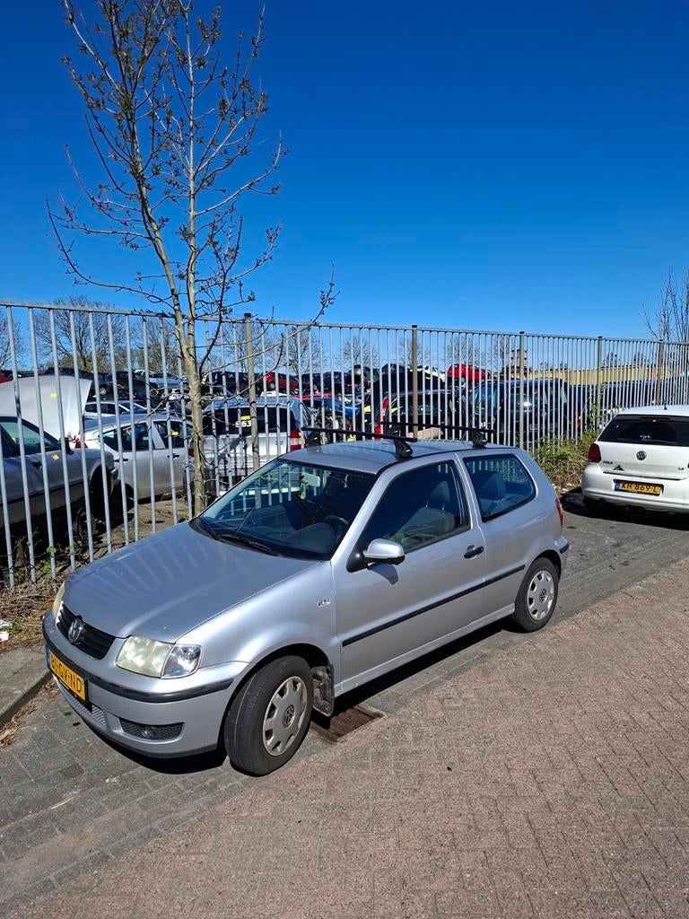 Dakdragers Menabo voor Volkswagen Polo GN6, Auto diversen, Dakdragers, Ophalen of Verzenden, Gebruikt