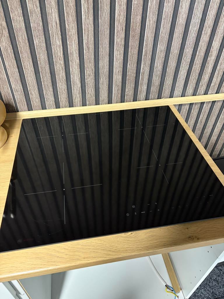 IKEA MATMÄSSIG Elektrische Kookplaat, Witgoed en Apparatuur, Kookplaten, Ophalen, 4 kookzones, Zo goed als nieuw, Inbouw