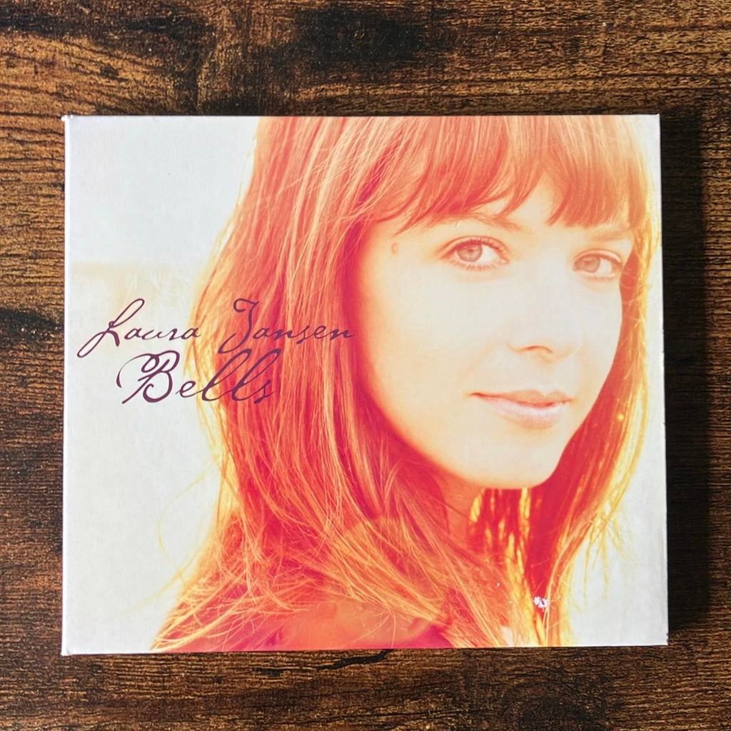 CD Laura Jansen - Bells, Ophalen of Verzenden, 2000 tot heden, Zo goed als nieuw