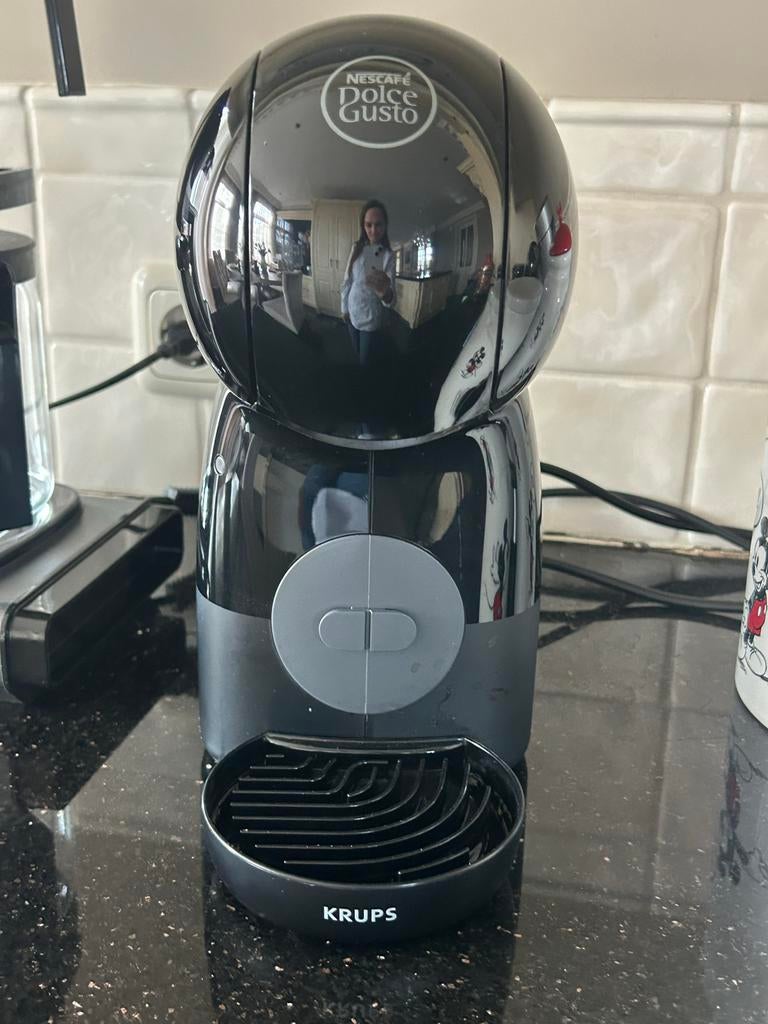 Nescafé Dolce Gusto Krups koffiezetapparaat, Koffiemachine, Ophalen of Verzenden, Zo goed als nieuw, 2 tot 4 kopjes