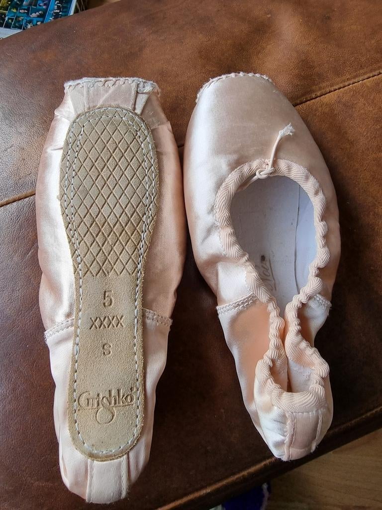 Spitzen Grishko 5 xxxx S. Paar keer gebruikt., Ophalen of Verzenden, Zo goed als nieuw, Overige typen