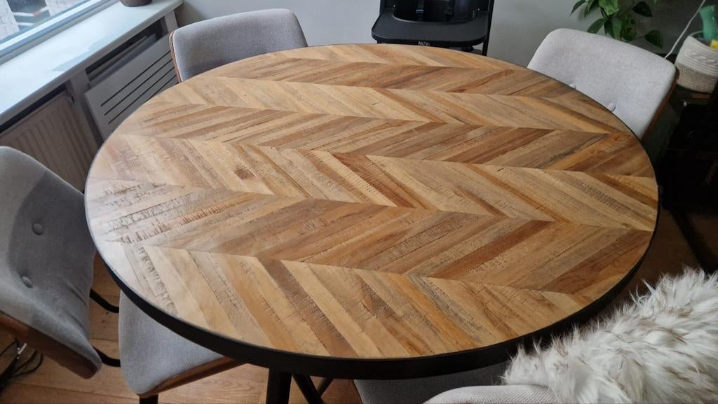 Ronde visgraat eettafel teak metaal 120 cm, Huis en Inrichting, Tafels | Eettafels, Ophalen, Rond, Zo goed als nieuw, Vier personen