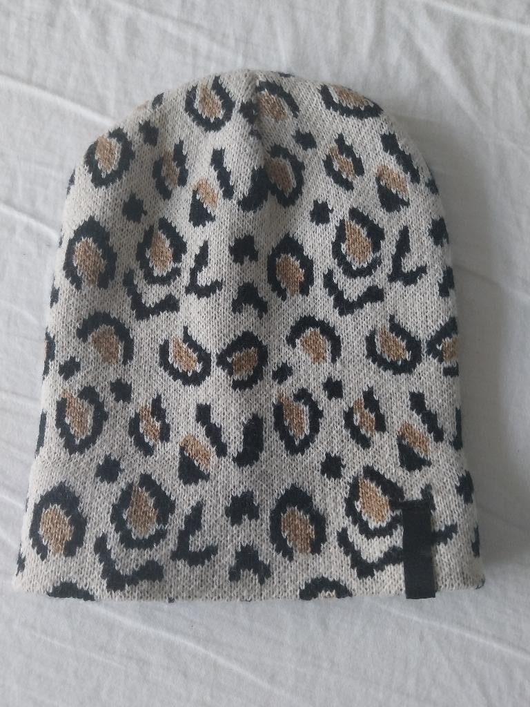 Bakkaboe beanie muts panterprint 1-3 jaar, Kinderen en Baby's, Kinderkleding | Mutsen, Sjaals en Handschoenen, Gebruikt, Meisje