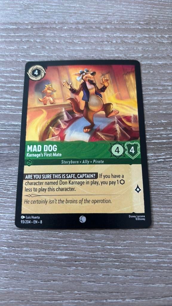 Disney Lorcana Mad Dog karnage first mat 93-204 8JAF nonfoil, Ophalen of Verzenden, Zo goed als nieuw, Losse kaart