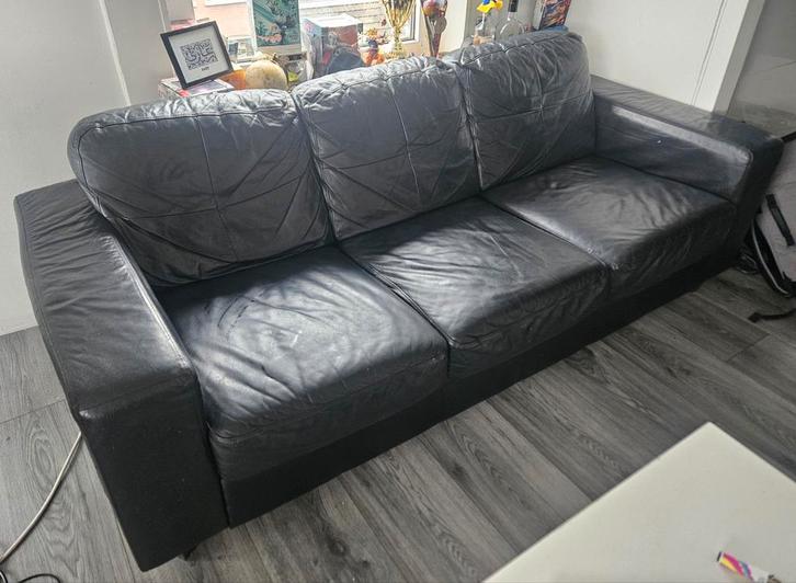 2 gratis banken: 2-zits en 3-zits, Huis en Inrichting, Banken | Bankstellen, Gebruikt, Rechte bank, Driepersoons, 200 tot 250 cm