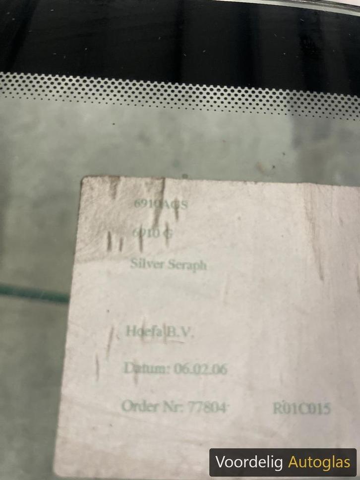 ROLLS ROYCE SILVER SERAPH 97 - VOORRUIT GELAAGD GROEN, Auto-onderdelen, Ruiten en Toebehoren, Overige automerken, Nieuw, Ophalen of Verzenden