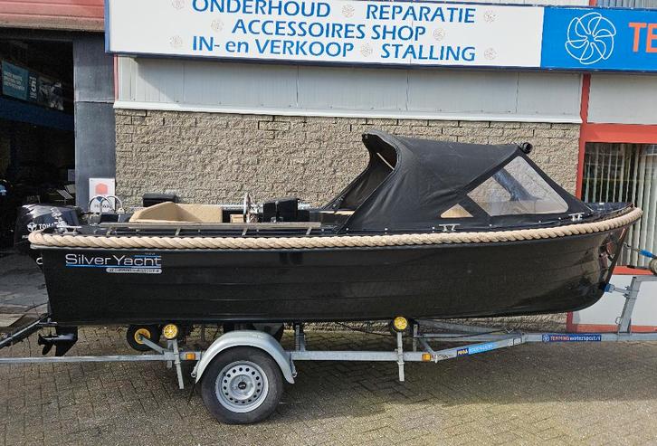 Mooie en zeer luxe Silveryacht 495 met echt teak!, Watersport en Boten, Sloepen, Zo goed als nieuw, 10 tot 30 pk, 3 tot 6 meter