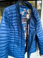 Prachtig blauw gewatteerd jasje met bloemenprint, maat 42, Ophalen of Verzenden, Zo goed als nieuw, Maat 42/44 (L), Blauw